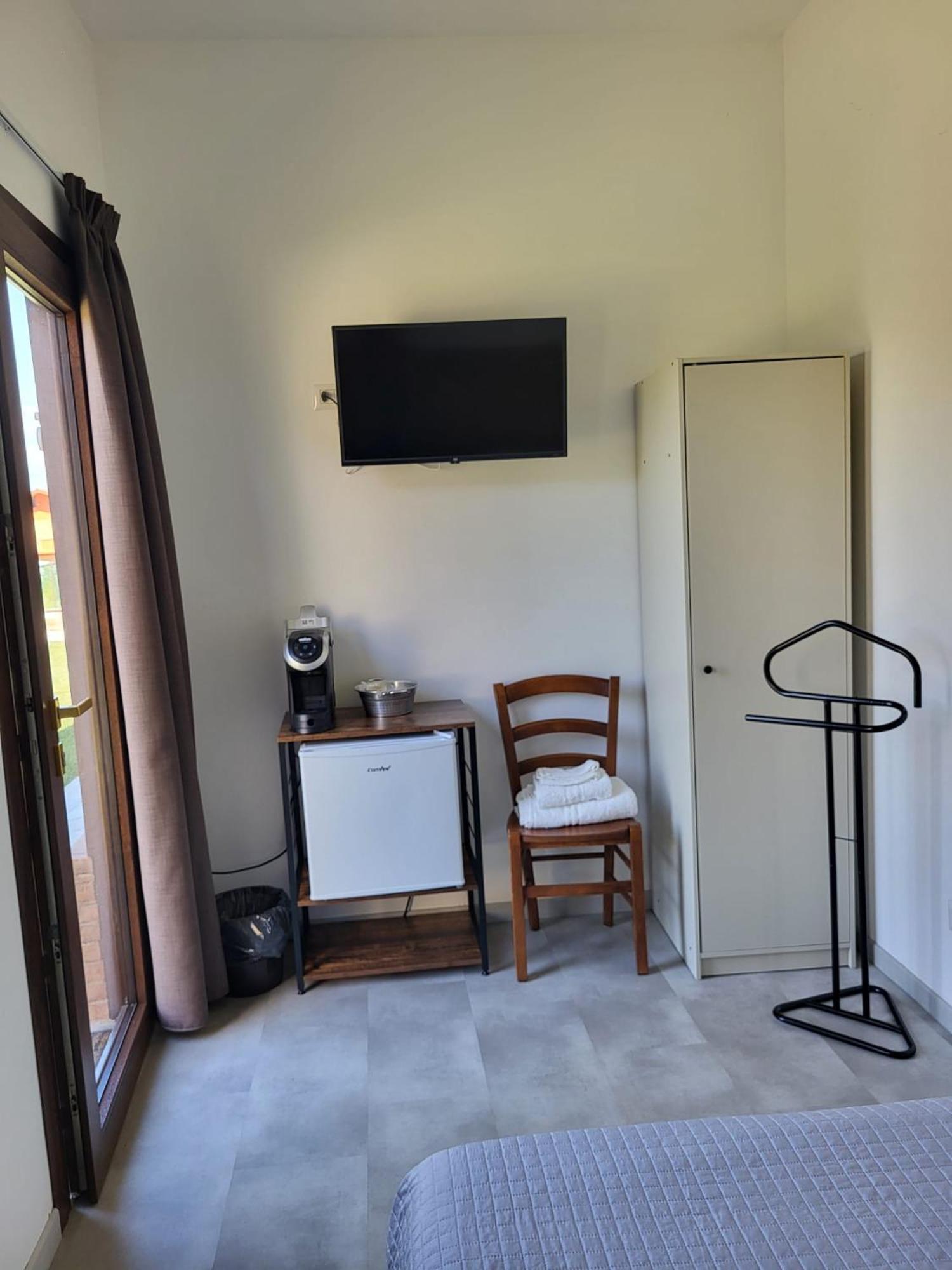 Casa Mala' Hotel Ceprano Ngoại thất bức ảnh